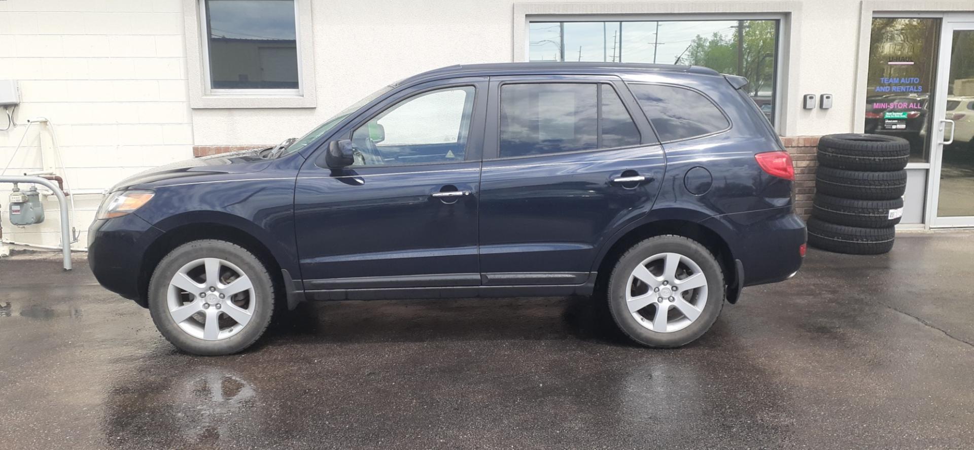 2008 Hyundai Santa Fe (5NMSH73E28H) , located at 2015 Cambell Street, Rapid City, SD, 57701, (605) 342-8326, 44.066433, -103.191772 - Photo#0